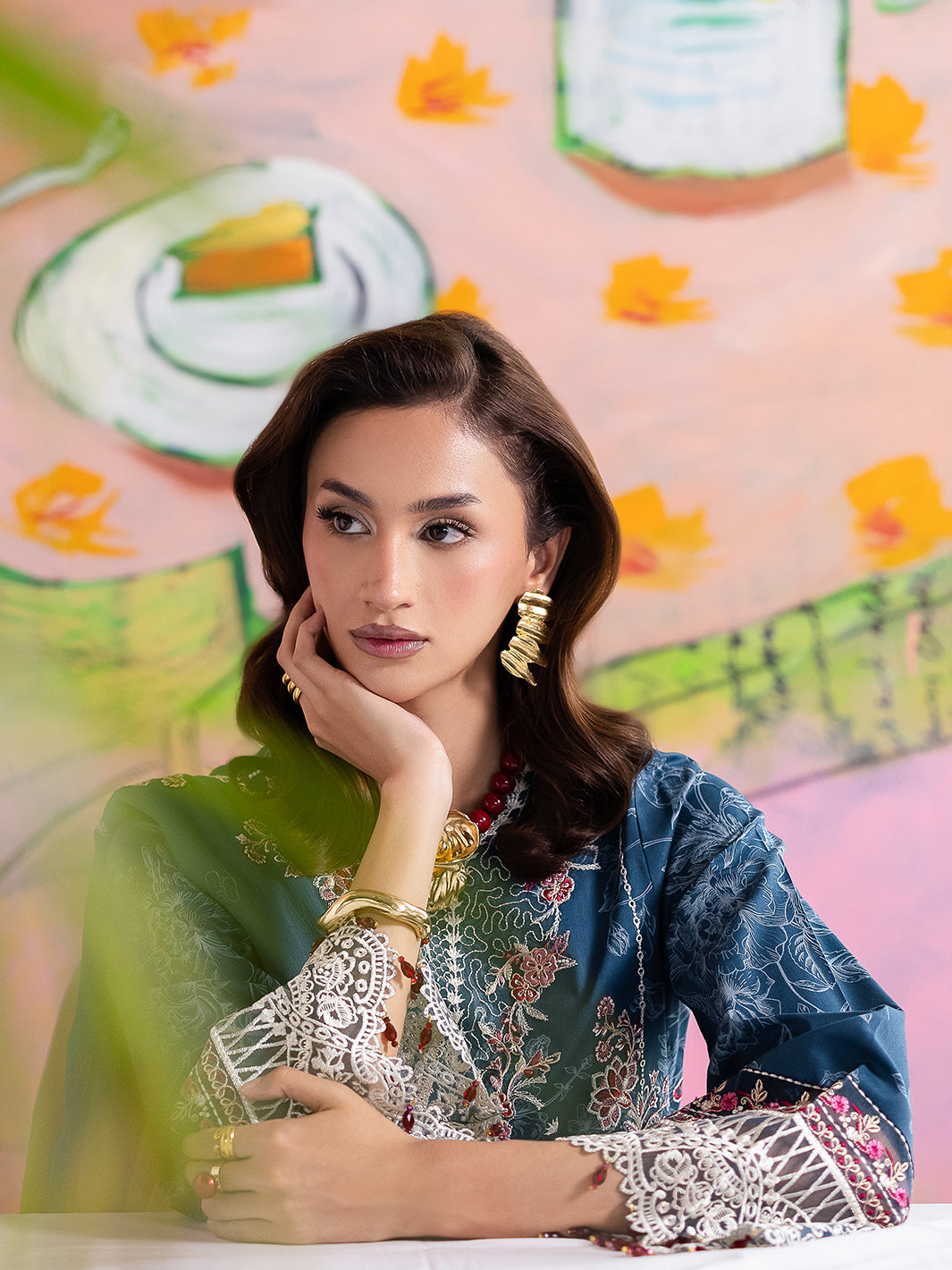 CONFETTI HOUR  - D- 08