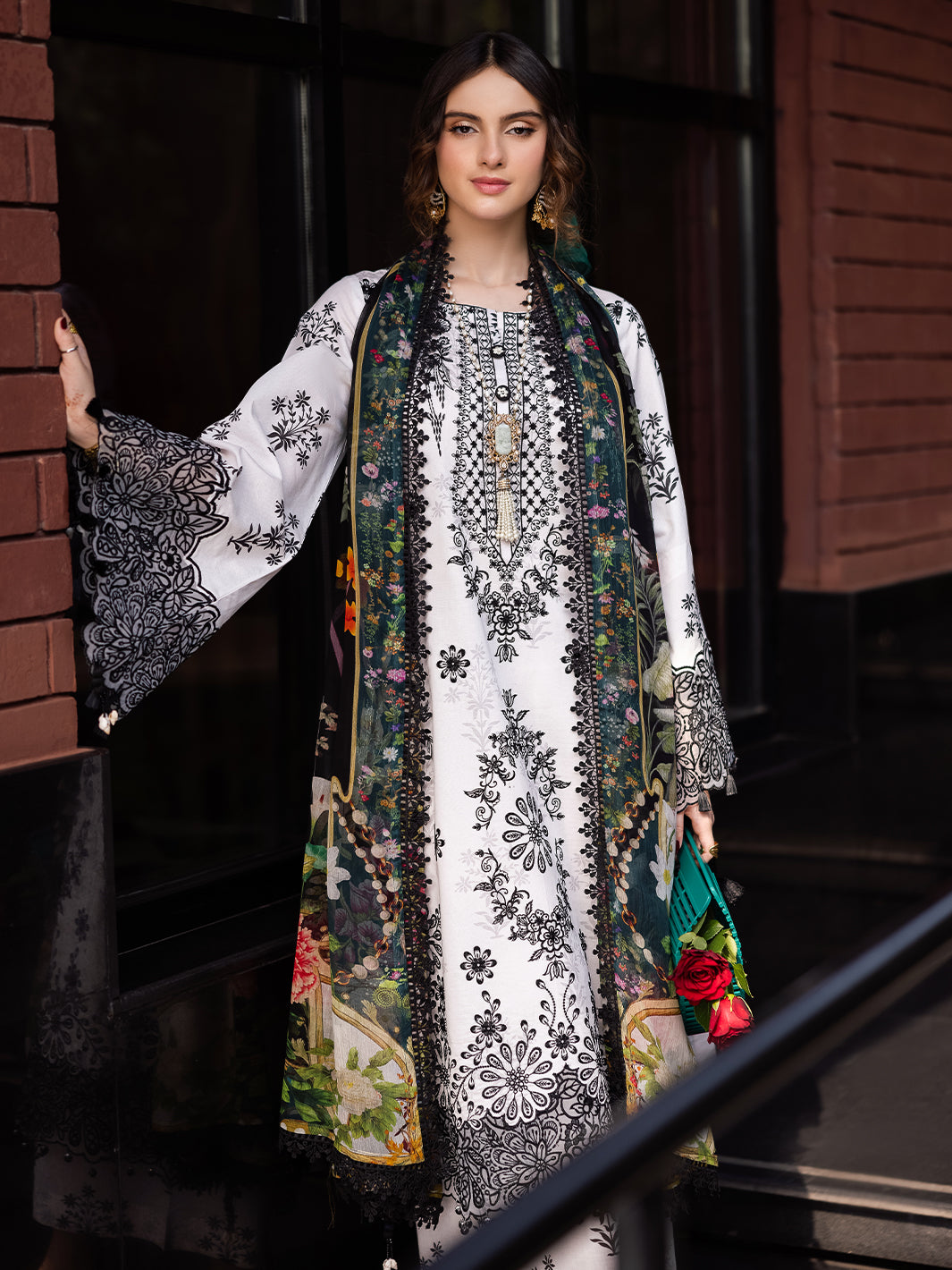 SUNDAZE SOIREE - D- 01